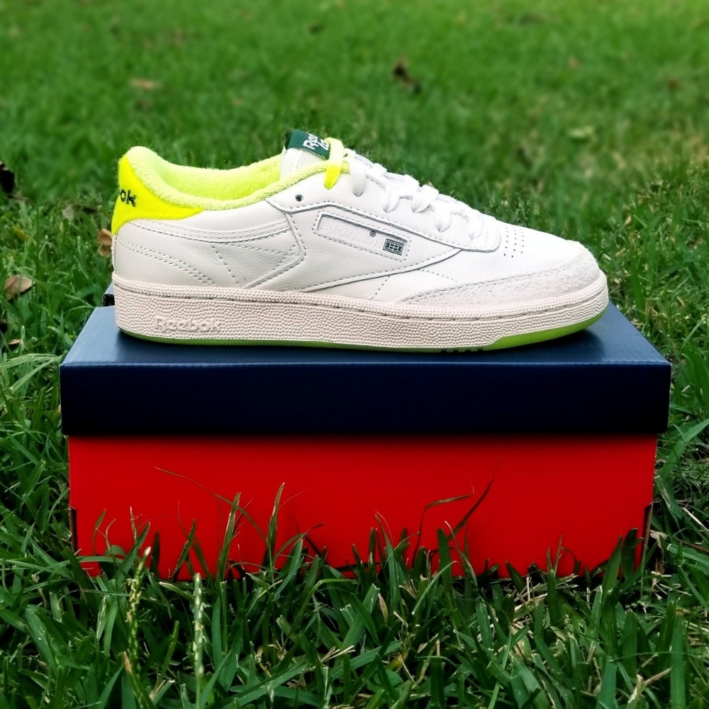 Size 8.5 (10w) - Reebok Club C First Pitch Open Membership - Brand New